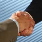 人を信用してはいけない 人を信用してはいけない